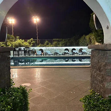 Vila Varadero * Skopje